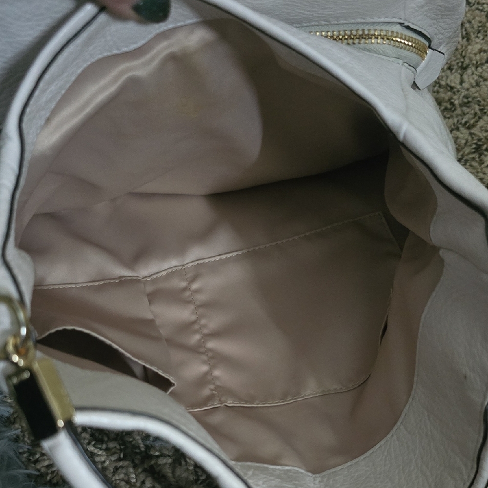 Coach 2013 White & Gold Hardware Hobo Leather Medium Tote (EUC)(LIKE NEW)✨️🤍✨️ - Picture 11 of 14